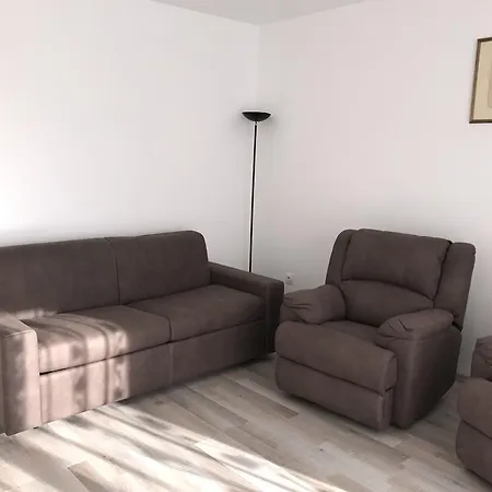 Cubox Apartament Апартаменти *