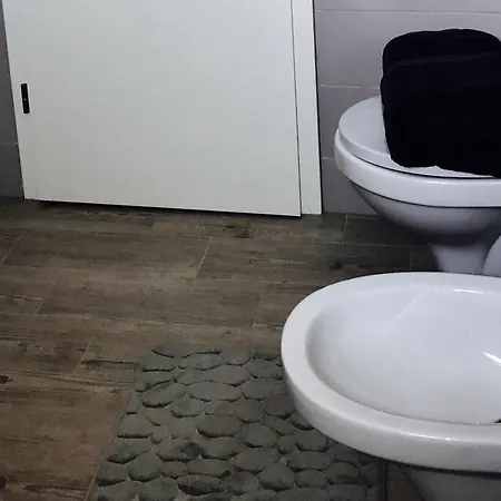 Cubox Apartament Апартаменти *